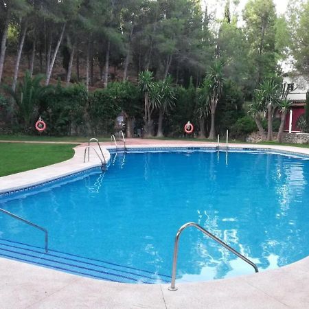 Terraced House In The Mountains With Fantastic View Villa Malaga Bagian luar foto