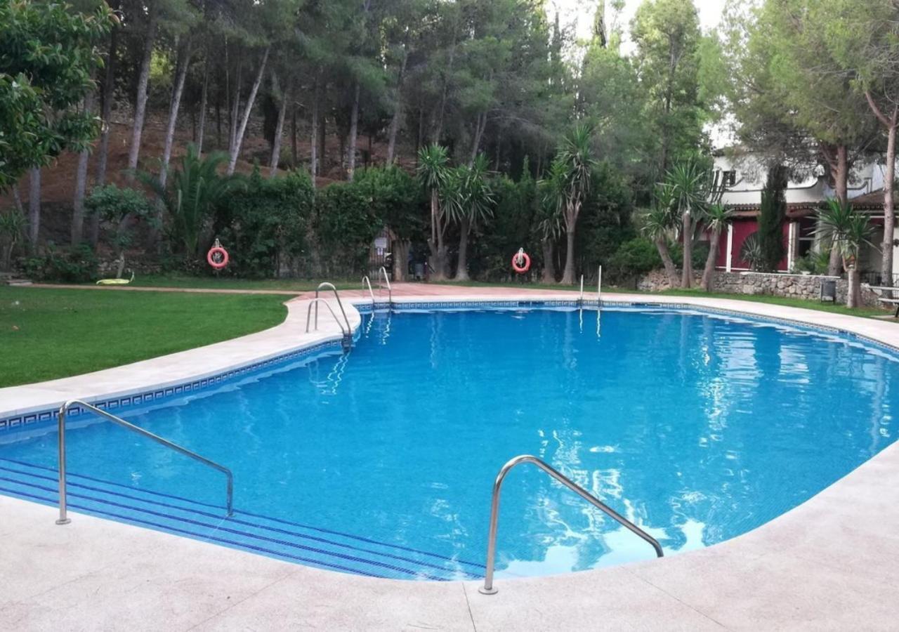Terraced House In The Mountains With Fantastic View Villa Malaga Bagian luar foto